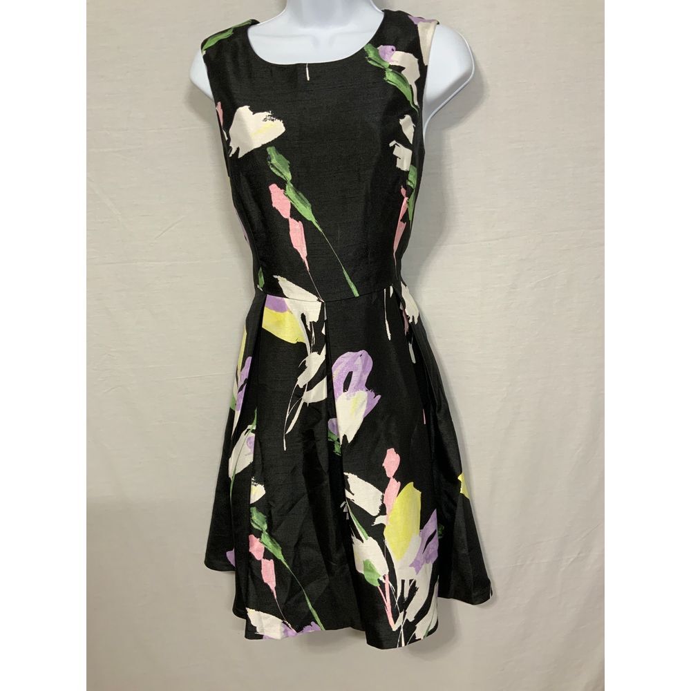 Nineโ West Black Floral Dress Size 6